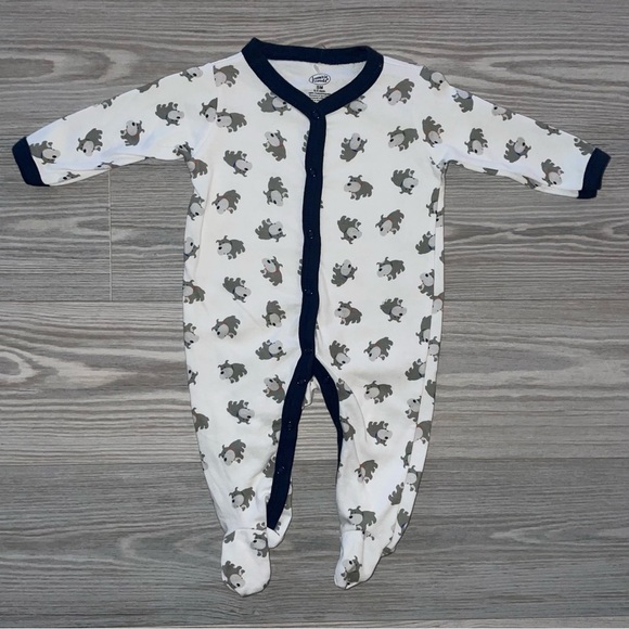 Luvable Friends Other - Lovable Friends Baby Boys 0-3 Month Sleep and Play Sleeper
